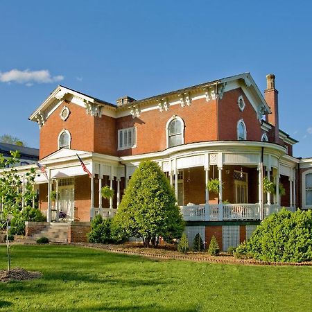 The Carriage House Inn B&B Lynchburg Eksteriør billede