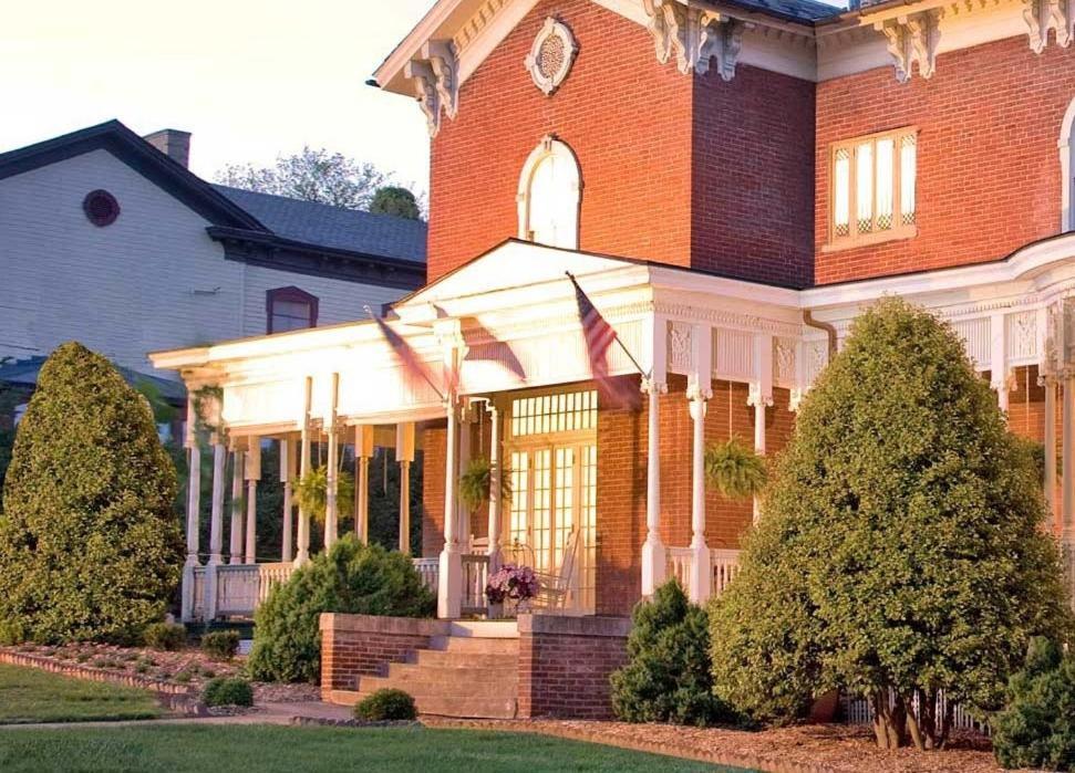 The Carriage House Inn B&B Lynchburg Eksteriør billede