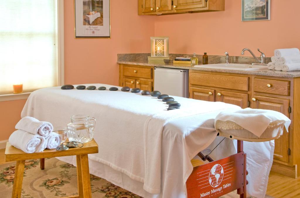 The Carriage House Inn B&B Lynchburg Eksteriør billede